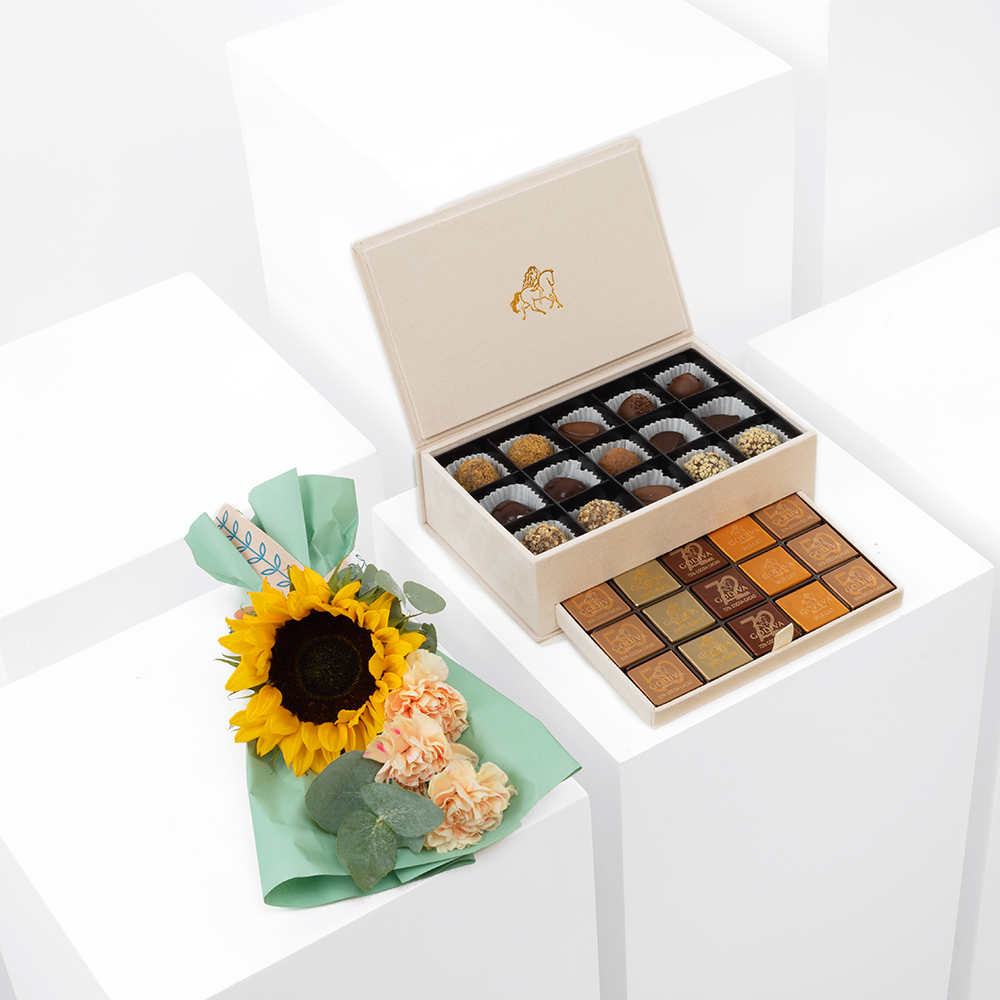 Godiva Small Royal Box | Sunflowers Bouquet