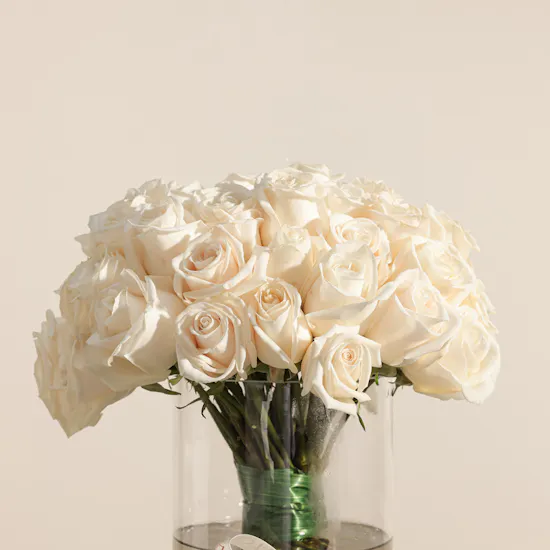 Abdul Samad Al Qurashi Viva La Vida Perfume | Magical Flowers Vase