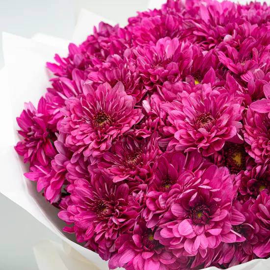 Munch Bakery Vanilla Cake | Royal Purple Bouquet