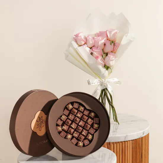 Soucolat Round Chocolate Box | Calm Flowers