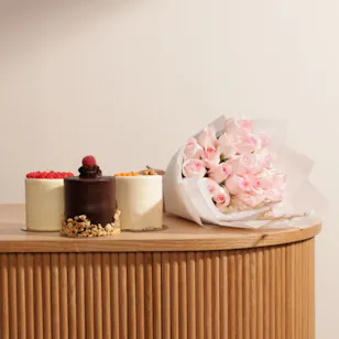 Rose Ribbon Triple Cakes | Pink Roses Rose Ribbon Triple Cakes | Pink Roses