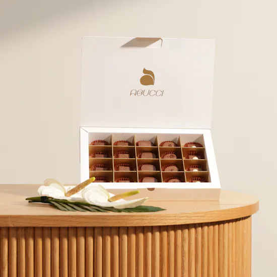 Abucci Classic Chocolate Box and White Elegance Anthurium