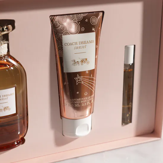 مجموعة هدايا عطر دريمز صن سيت او دي بارفيوم للنساء من كوتش