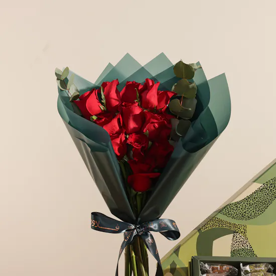 Nagwa Wrapped Rahash Wafer Biscuit Box | Blush Serenity Flowers