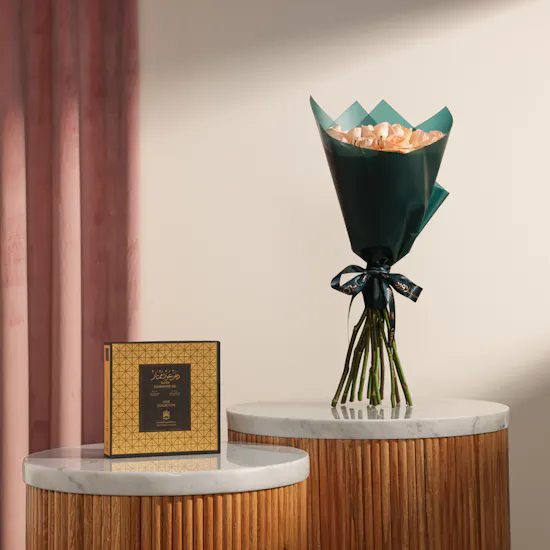 Abdul Samad Al Qurashi Super Agarwood Oil | Peach Roses Bouquet