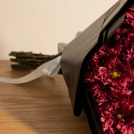 Red Flowers Bouquet | 25 Flowers