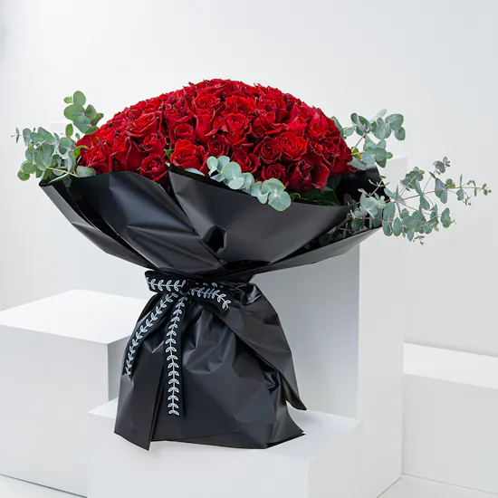100 Red Roses Bouquet