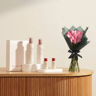 The Face Shop Pomegranate & Collagen Skincare Special Set | Soft Embrace Flower Bouquet