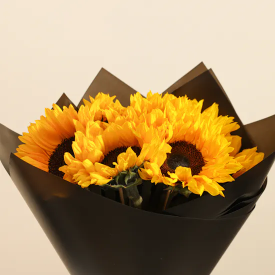 Madeleine Chocolate Crème Brulee Cake | Blooming Flower Bouquet