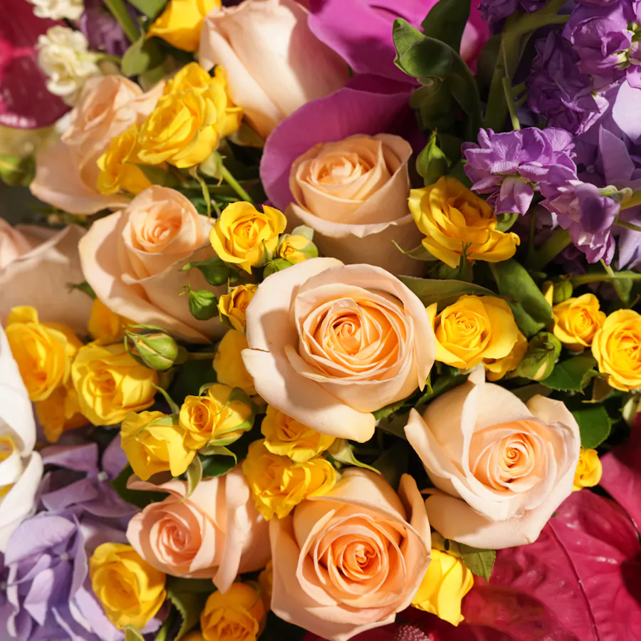 Opulent Petal Collection | Flowers Vase 5