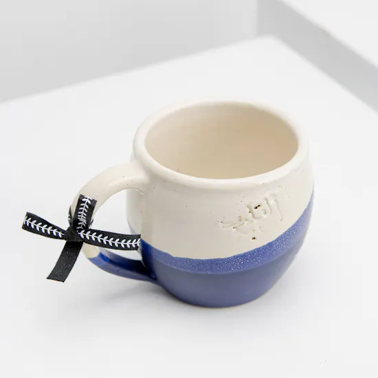 Tip of the Day Heart’s Love Wavy Mug with Flowers