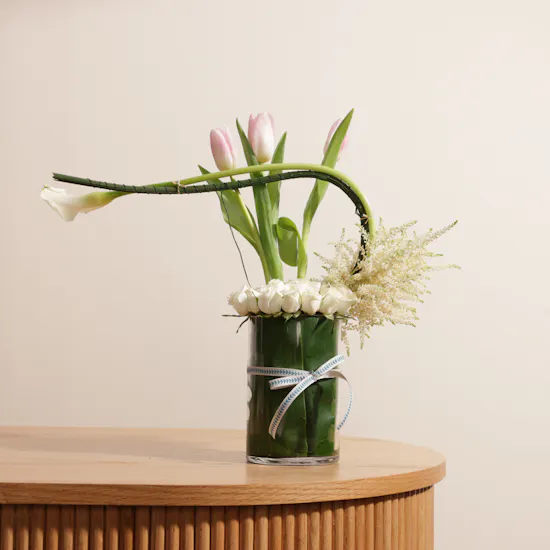 Hanoverian Chocolates Box | Soft Elegance Vase