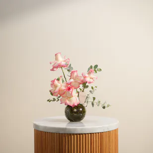 Delicate Esperance Roses Vase