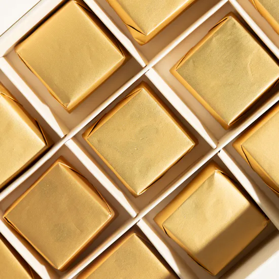 Floward Small Mix Chocolate Box | 15 Pieces