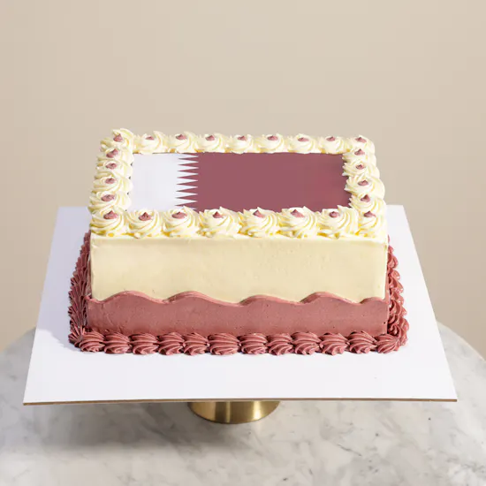 Floward Qatar Flag Cake