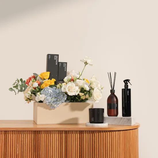Mubkhar Dream Home Gift Set | Elegant Flowers