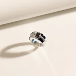 Floward Black Unisex Silver Ring | Size 8