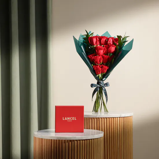 Lancel Black Compact Zipped Women’s Wallet | Classic Red Rose Bouquet