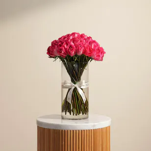Fuchsia Brilliance Vase | 50 Flowers