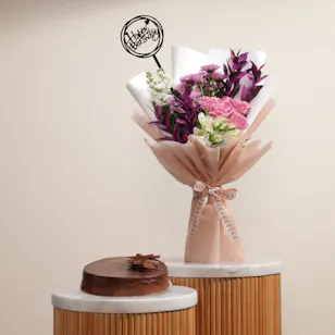 Floward Ganash Cake | Birthday Blooms Floward Ganash Cake | Birthday Blooms