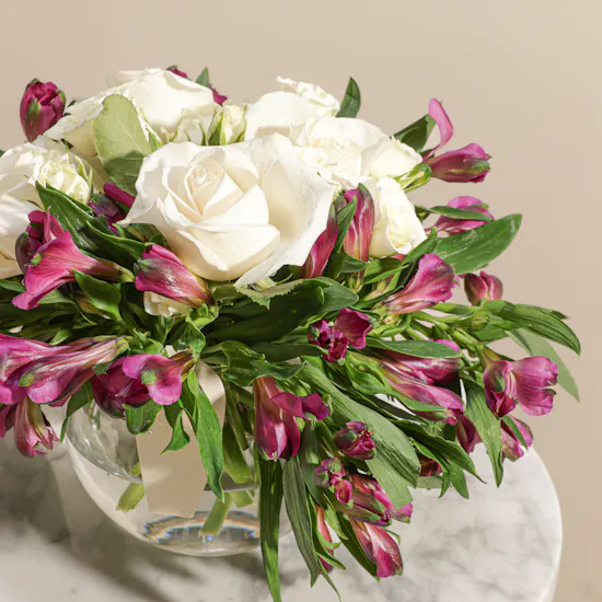 Pure Delight Flowers Vase