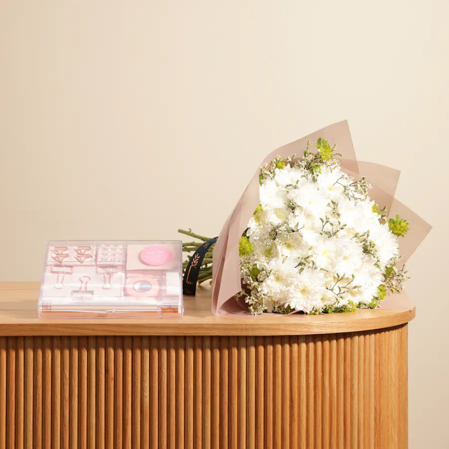 Jarir Stationery Set | Flower Bouquet 1