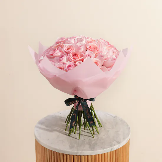 Glamorous Love Pink Rose Bouquet