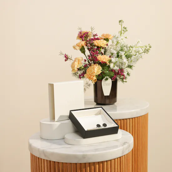 Montblanc Round Black Cufflinks | Dreamy Flowers Vase