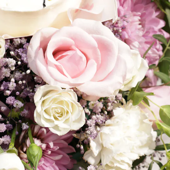 Sweetylicious Graduation Hat Korean Cake | Delightful Flowers