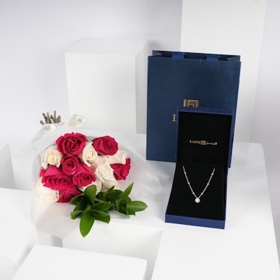 Lapis Diamond & Gold Necklace | Roses Bouquet