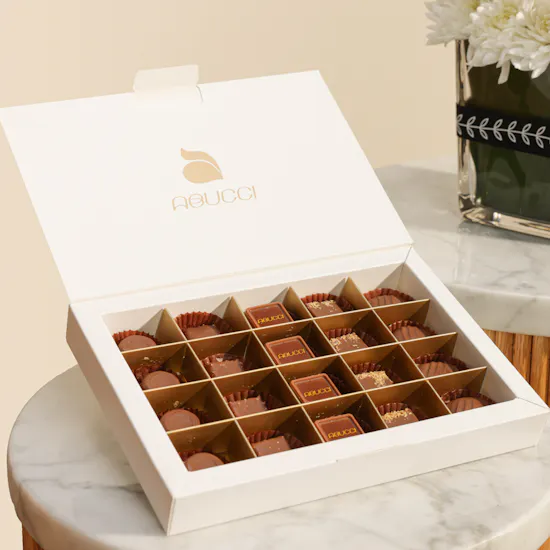 Abucci Classic Chocolate Box | Devotion Flowers Vase