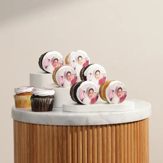 Mister Baker Personalized Photo Cupcakes