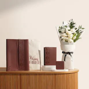 Kaseb Sadu Unisex Stationery Set | Eternal Glory Flowers Bouquet