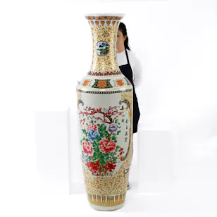 Classic Magnolia Gold Buds Vase | 160 cm