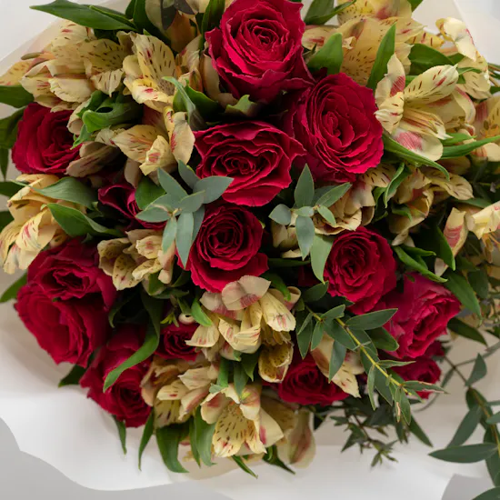 Sucre De Nada Cake | Quiet Beauty Flowers