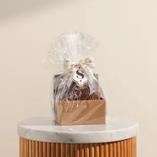 Soucolat Flakes Athel 43% Milk Chocolate Box | 18 Pieces Soucolat Flakes Athel 43% Milk Chocolate Box | 18 Pieces
