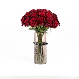 25 Red Roses Vase