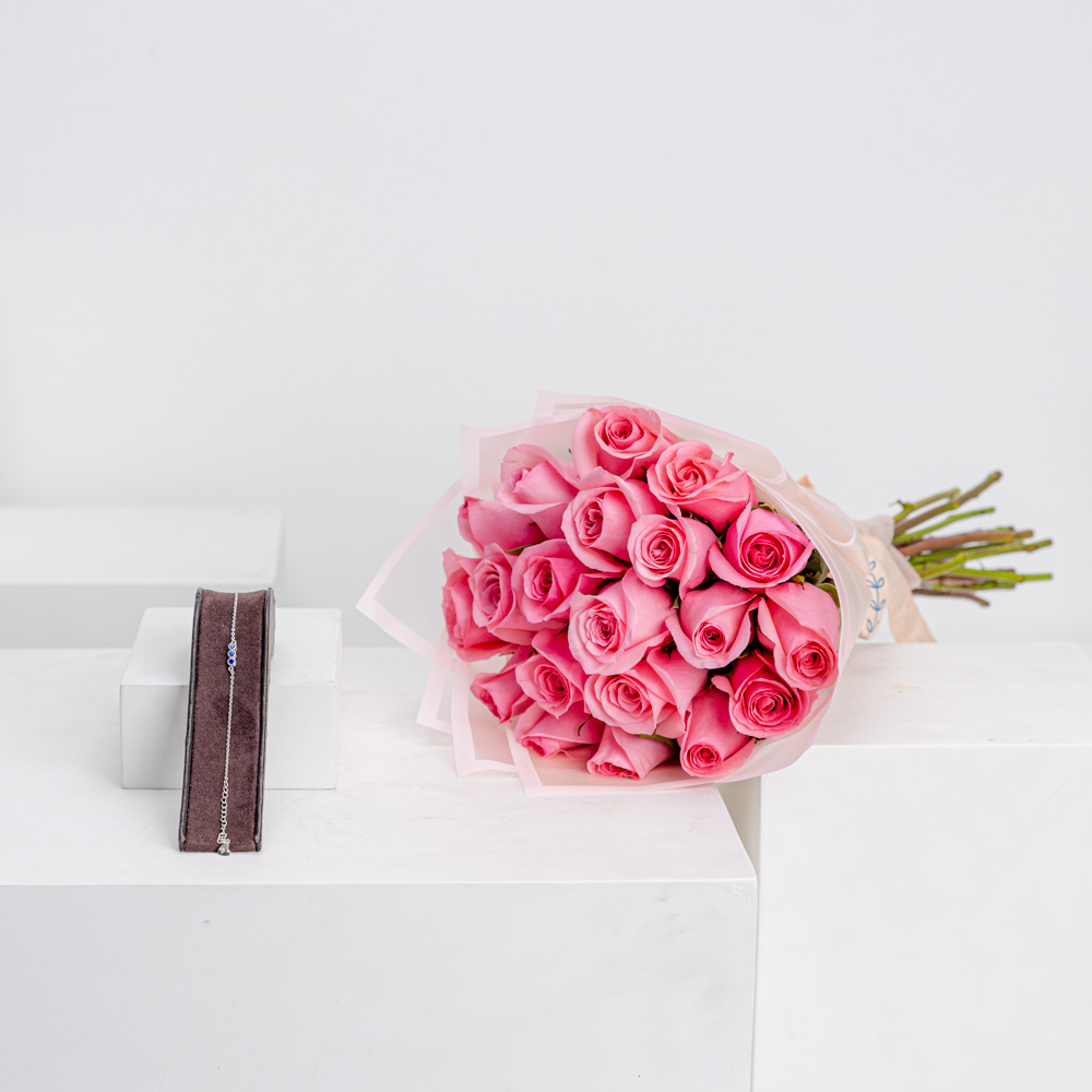 Felizmoda Blue Dots Bracelet | Rose Revival Bouquet