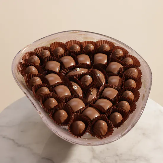 Floward Fancy Chocolate Vase