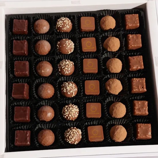Sweetzerland Prestige Chocolate Box | Birthday Baby Roses Vase