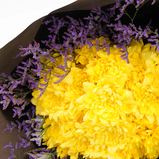Helen's Birthday Cake | Yellow Flowers