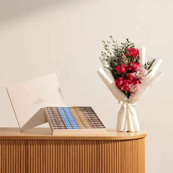 Godiva Napolitains Chocolate Box | Charming Flowers Bouquet