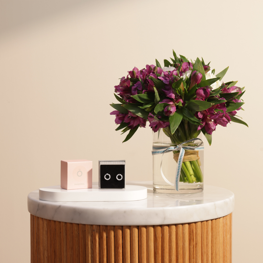 أقراط فاخرة من باندورا | مزهرية ساحرة