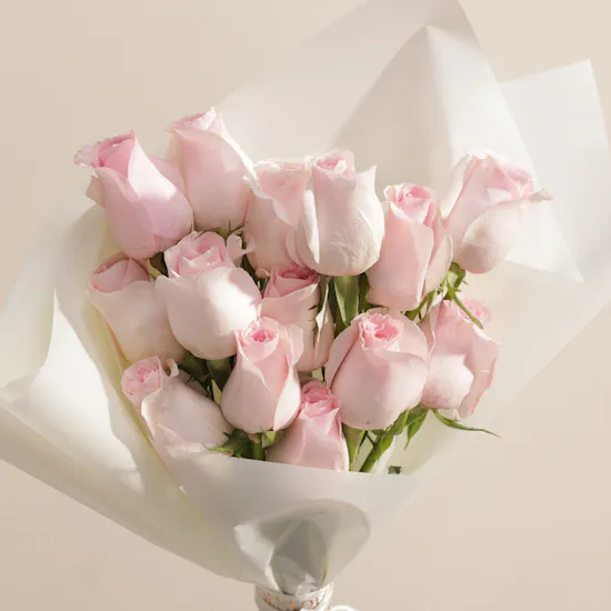 Le Chocolatier Dubai Eid Mubarak Sweets and Chocolate Box | Delightful Flowers