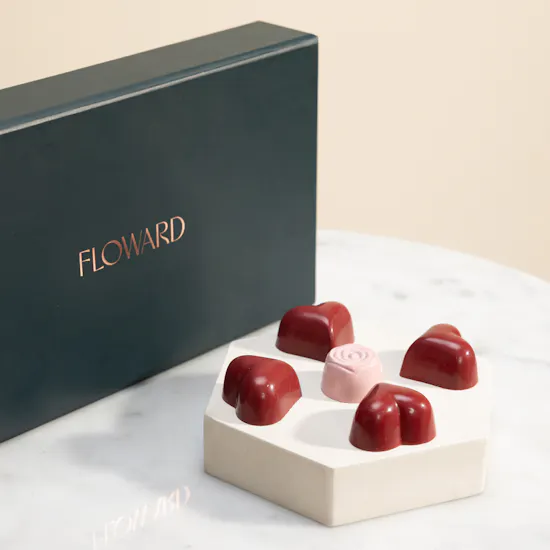 Floward Roses and Hearts Small Chocolate Box