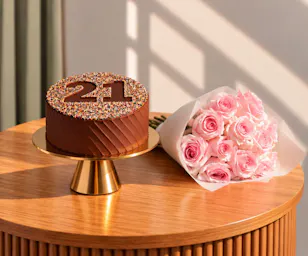 Hummingbird Birthday Chocolate Cake | Pink Roses 