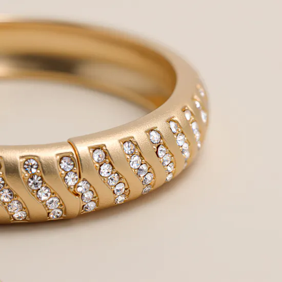 Lynyer Aurora Wave Women's Bangle