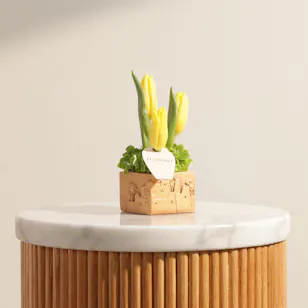 Al Diryiah Founding Day Flower Vase Al Diryiah Founding Day Flower Vase