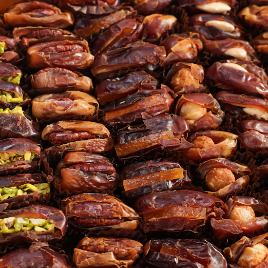 Bateel Qamara Filled Dates Large Box | 650gm