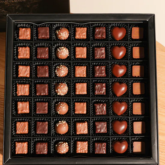 Sweetzerland Black Truffle and Praline | 98 Pieces